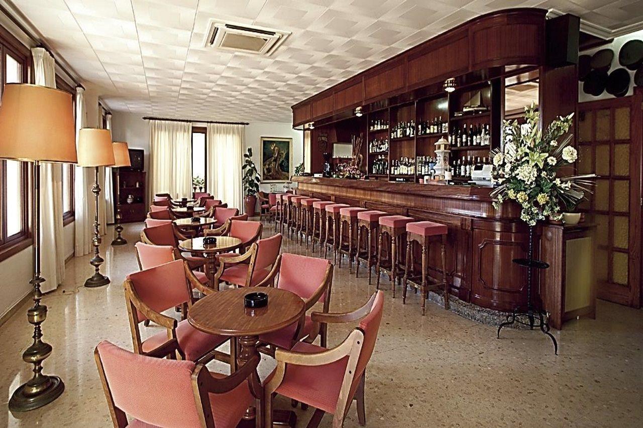 Hotel Gaya パゲラ エクステリア 写真